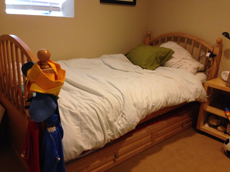 twin bed frame high enough for trundle