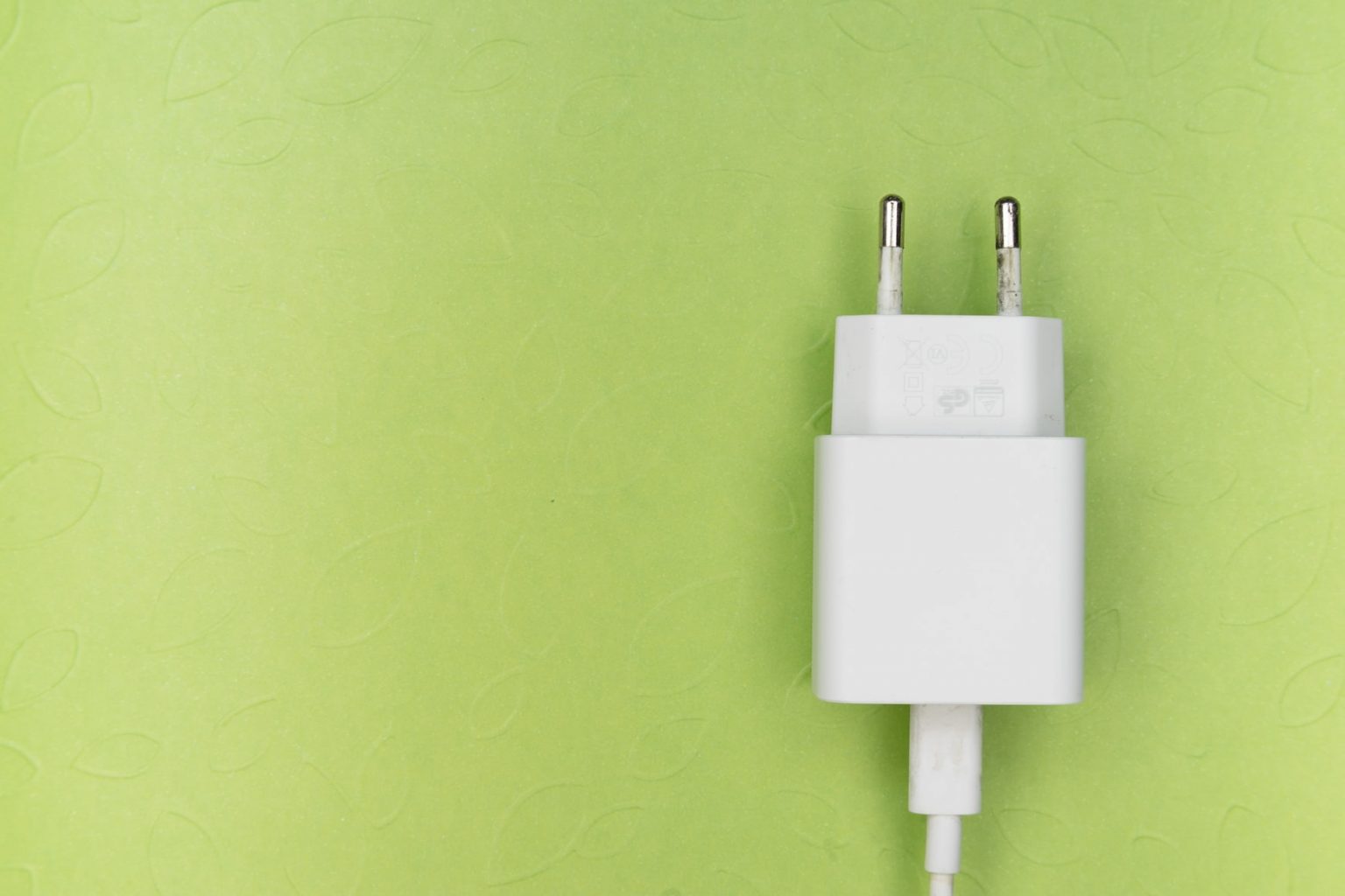 why-your-plug-won-t-go-into-the-outlet-how-to-fix